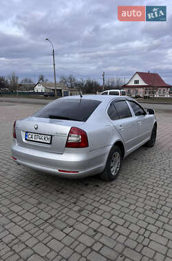 Лифтбек Skoda Octavia 2010 в Умани