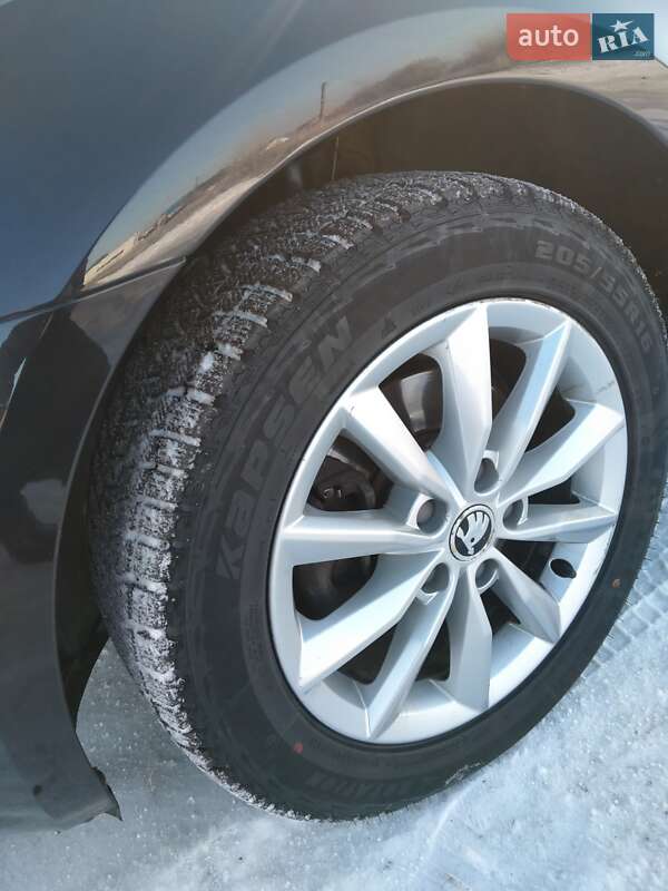 Универсал Skoda Octavia 2013 в Луцке