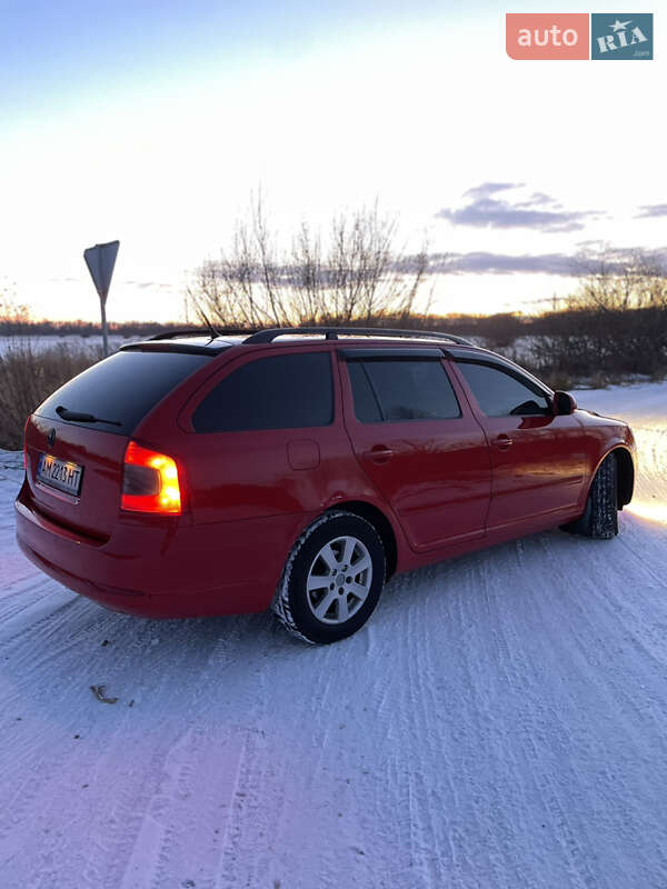 Универсал Skoda Octavia 2009 в Овруче