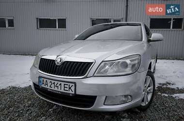 Ліфтбек Skoda Octavia 2010 в Дніпрі