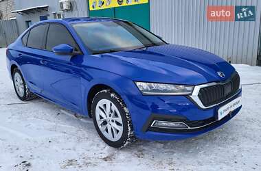 Лифтбек Skoda Octavia 2020 в Киеве