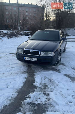 Лифтбек Skoda Octavia 2001 в Киеве