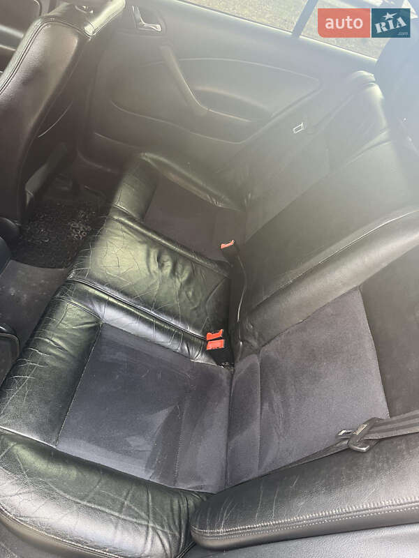 Ліфтбек Skoda Octavia 2001 в Дніпрі