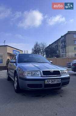 Лифтбек Skoda Octavia 2005 в Днепре