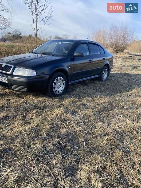 Лифтбек Skoda Octavia 2006 в Буске