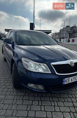 Ліфтбек Skoda Octavia 2009 в Дніпрі