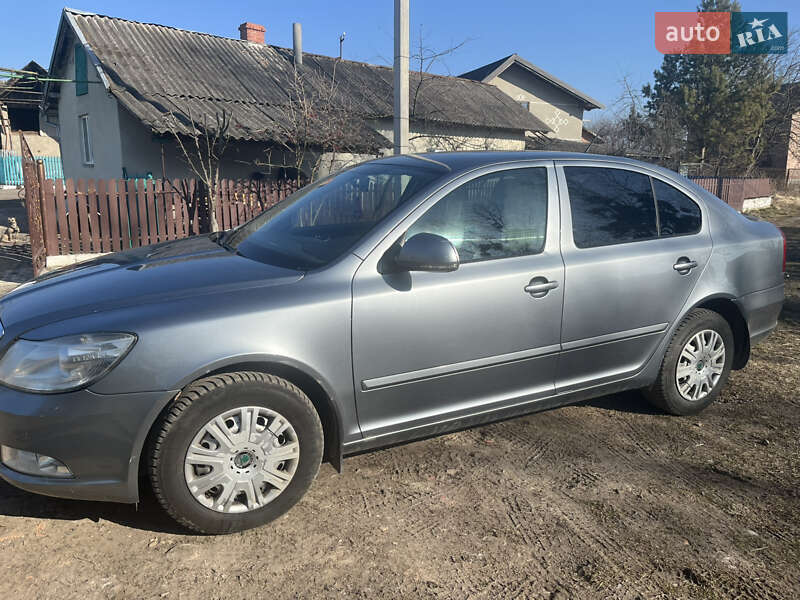 Ліфтбек Skoda Octavia 2012 в Львові фото 10 Ліфтбек Skoda Octavia 2012 в Львові