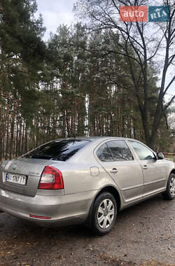 Лифтбек Skoda Octavia 2012 в 