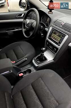 Универсал Skoda Octavia 2011 в 