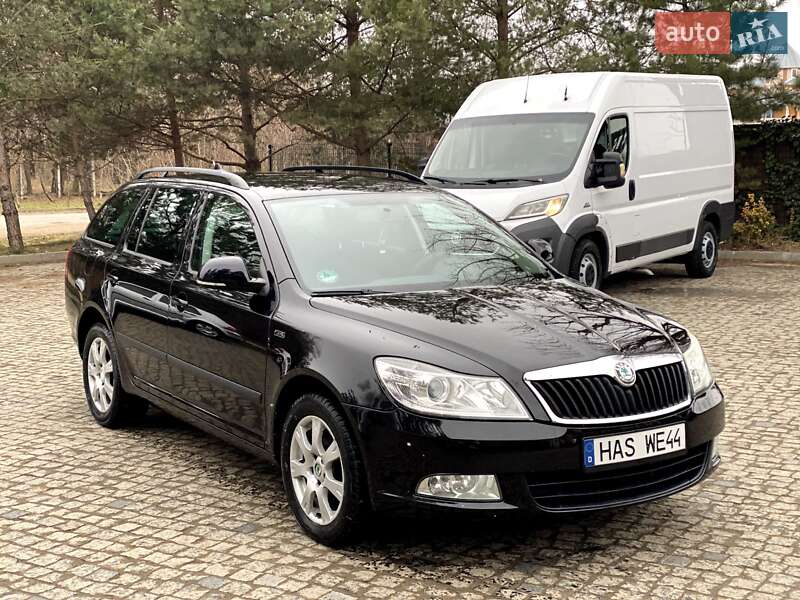 Универсал Skoda Octavia 2011 в 