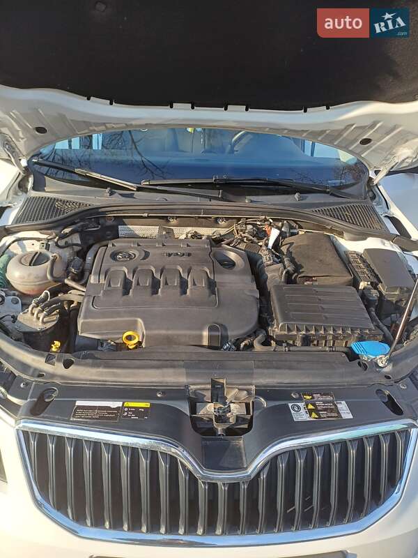 Универсал Skoda Octavia 2015 в Дрогобыче