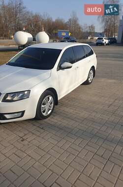 Универсал Skoda Octavia 2013 в 