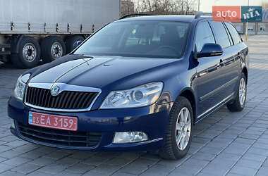 Універсал Skoda Octavia 2011 в Черкасах