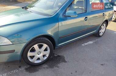 Универсал Skoda Octavia 2006 в 