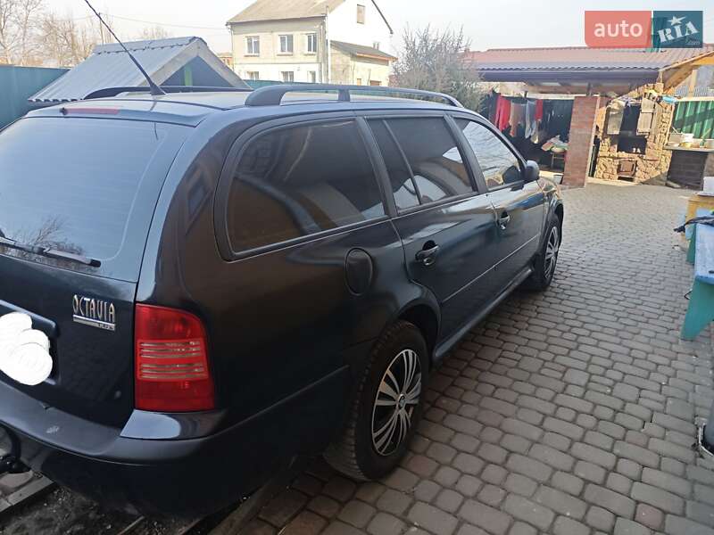 Універсал Skoda Octavia 2001 в Львові