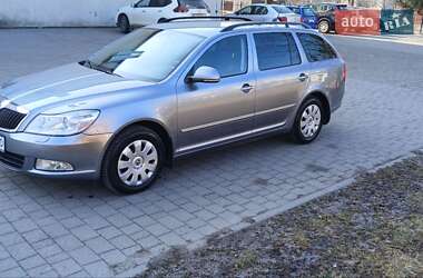 Универсал Skoda Octavia 2013 в Львове