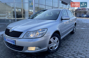 Лифтбек Skoda Octavia 2010 в Полтаве