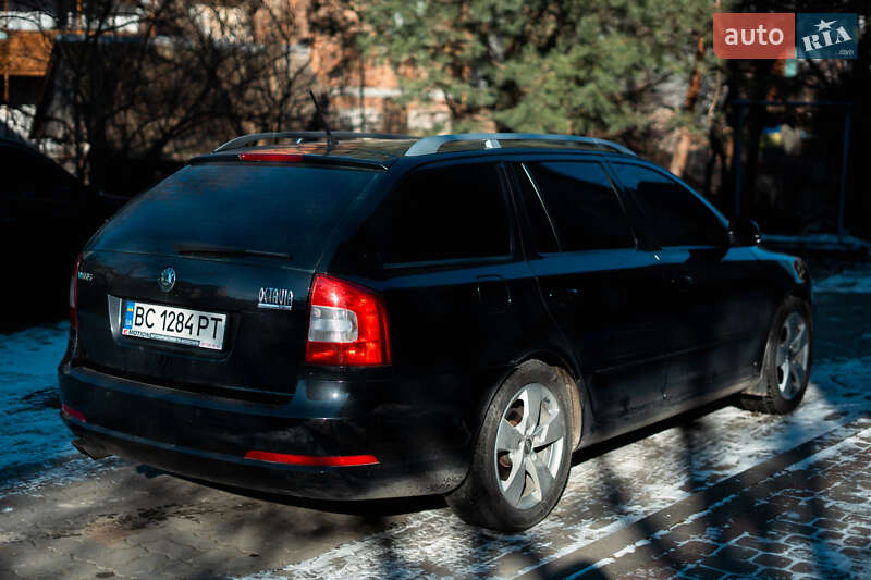 Универсал Skoda Octavia 2011 в Самборе фото 4 Универсал Skoda Octavia 2011 в Самборе
