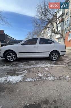 Лифтбек Skoda Octavia 2005 в Кропивницком