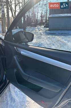 Лифтбек Skoda Octavia 2013 в 