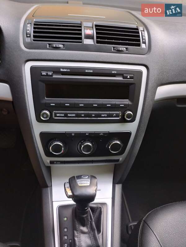 Универсал Skoda Octavia 2010 в Днепре