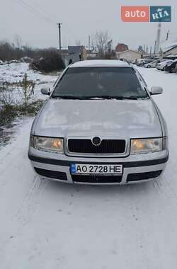 Універсал Skoda Octavia 2002 в Рахові