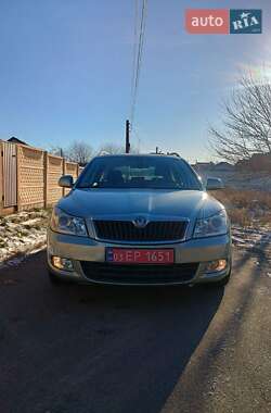 Універсал Skoda Octavia 2010 в Вишгороді