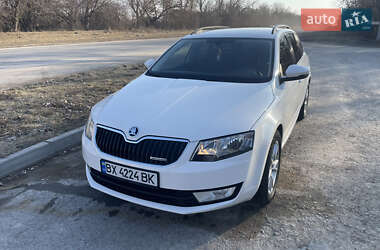 Універсал Skoda Octavia 2015 в Кам'янець-Подільському