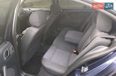Лифтбек Skoda Octavia 2001 в 