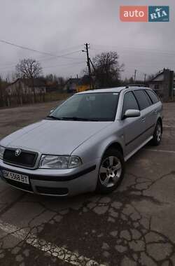 Универсал Skoda Octavia 2002 в 