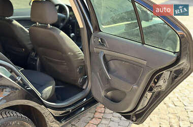 Лифтбек Skoda Octavia 2008 в 