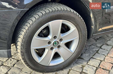Лифтбек Skoda Octavia 2008 в 