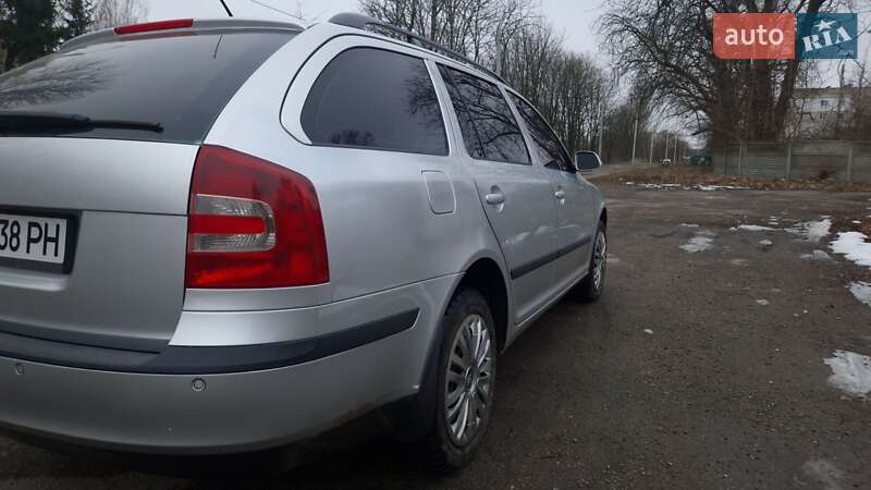 Універсал Skoda Octavia 2006 в Дніпрі