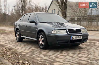 Лифтбек Skoda Octavia 2005 в Коростене