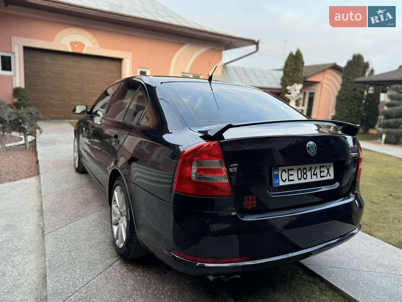 Лифтбек Skoda Octavia 2006 в Черновцах