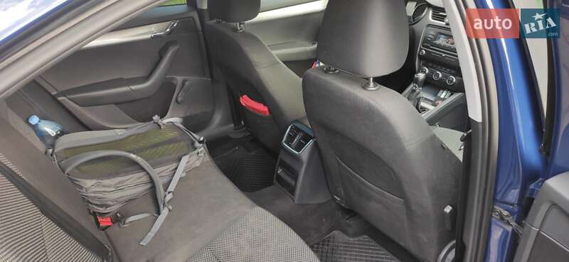 Лифтбек Skoda Octavia 2013 в Львове