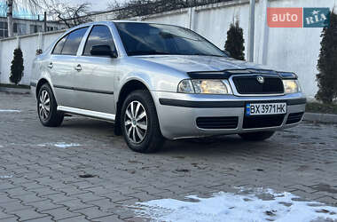 Лифтбек Skoda Octavia 2006 в Теофиполе