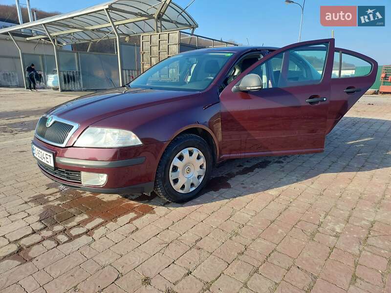 Лифтбек Skoda Octavia 2011 в Теребовле