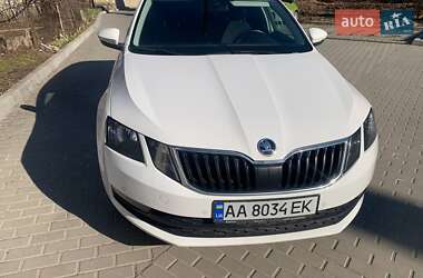 Универсал Skoda Octavia 2018 в Тернополе