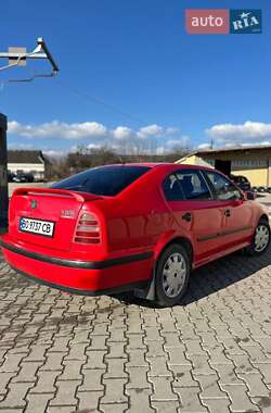 Лифтбек Skoda Octavia 1996 в 