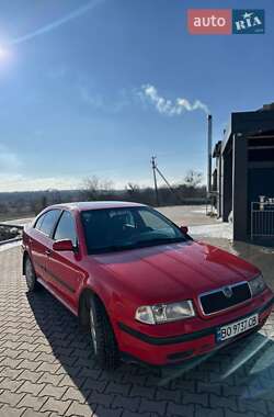 Лифтбек Skoda Octavia 1996 в 