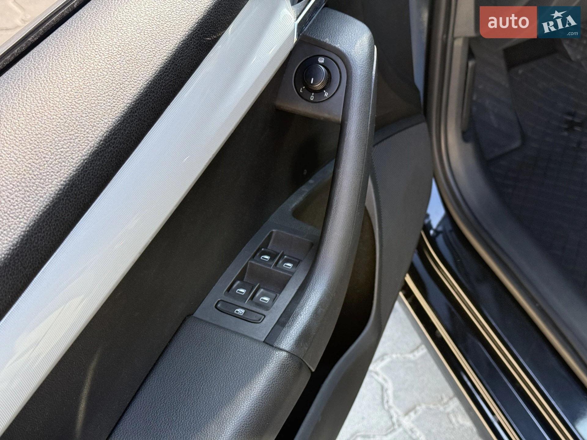 2013 Skoda Octavia - мініатюра 17
