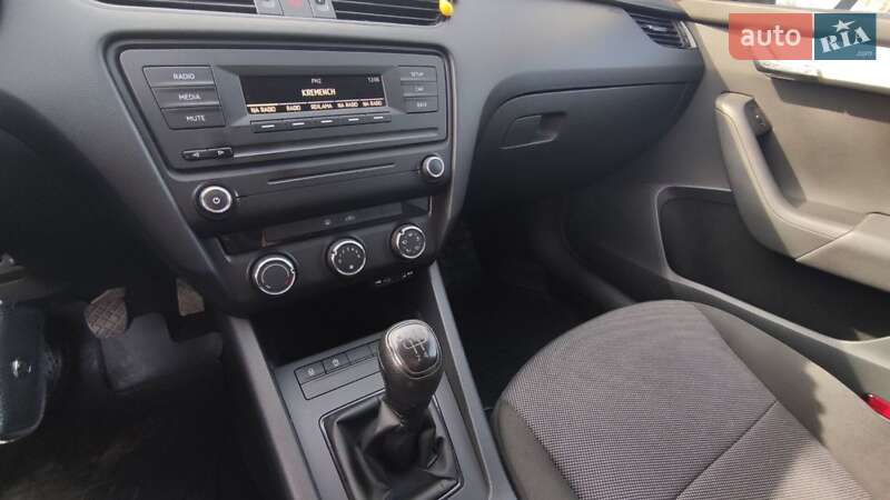 Ліфтбек Skoda Octavia 2015 в Полтаві фото 8 Ліфтбек Skoda Octavia 2015 в Полтаві