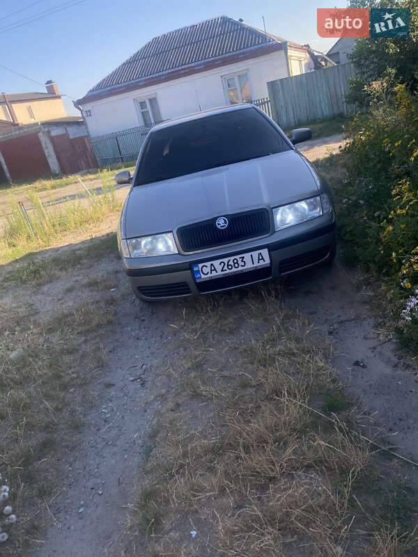 Ліфтбек Skoda Octavia 2006 в Черкасах