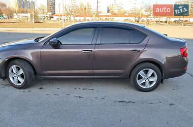 Ліфтбек Skoda Octavia 2015 в Запоріжжі