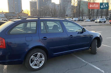Универсал Skoda Octavia 2009 в 