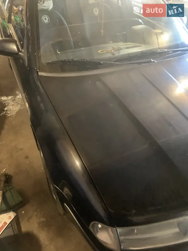 Лифтбек Skoda Octavia 2004 в 