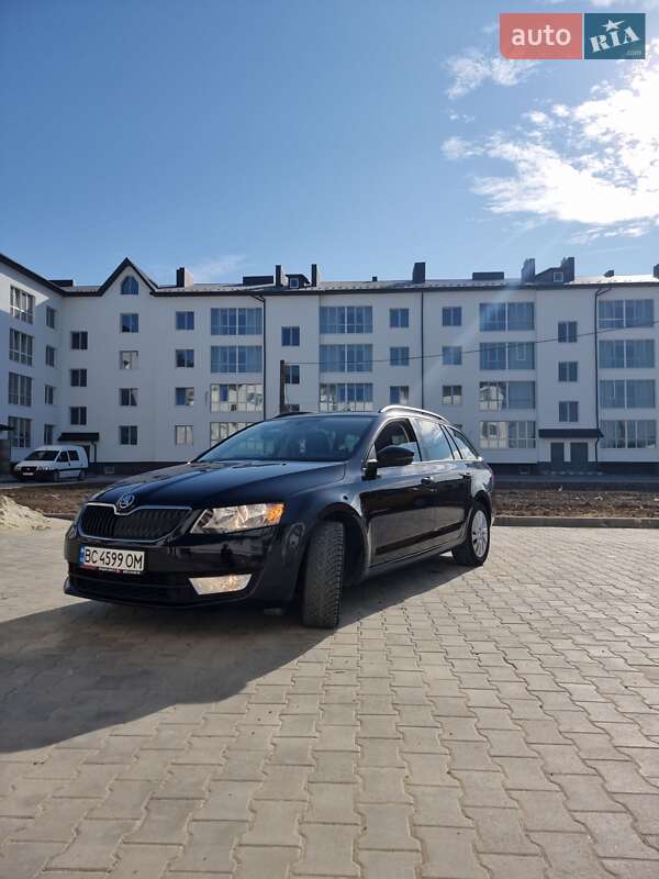 Універсал Skoda Octavia 2015 в Самборі