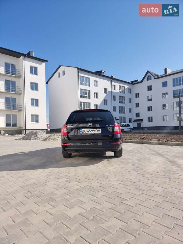 Універсал Skoda Octavia 2015 в Самборі