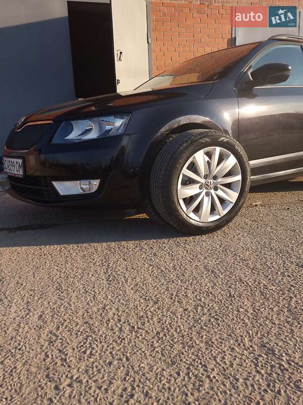 Універсал Skoda Octavia 2015 в Самборі